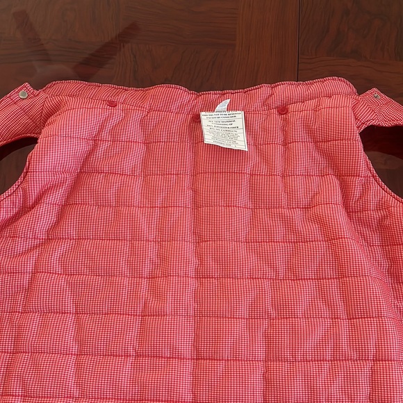 Old Navy Dog Puffer Vest with Detachable Hood and Faux Fur. Size: L - Picture 8 of 11